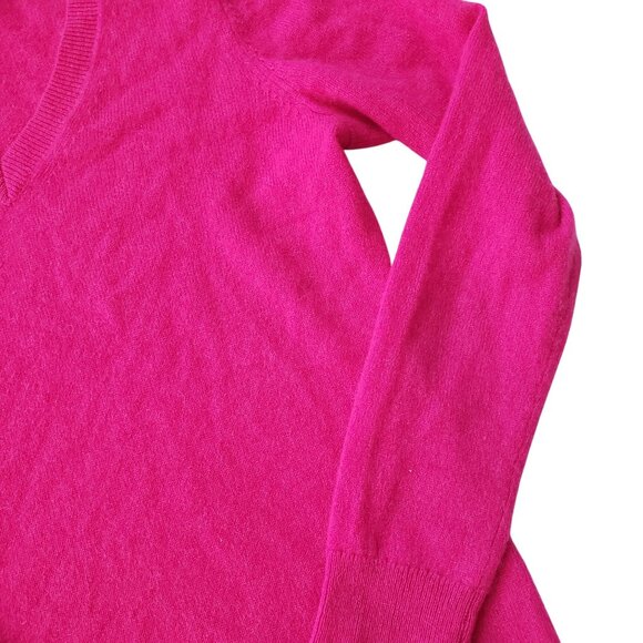 Charter Club Luxury Cashmere Sweater S Bright Pink Soft V-Neck Pullover - Picture 7 of 12